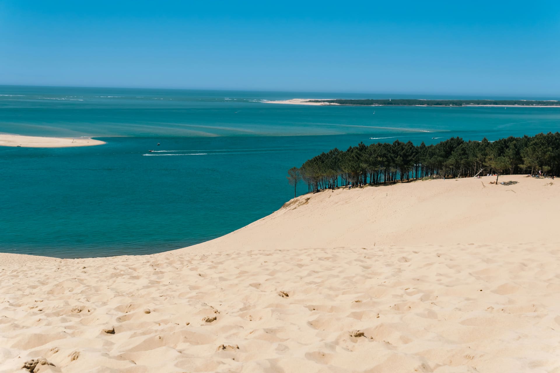 La Dune du Pilat surplombant le Bassin d'Arcachon